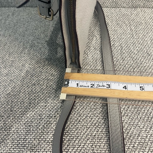 Kate Spade Gray Crossbody Bag Sleek Design - Picture 4 of 16